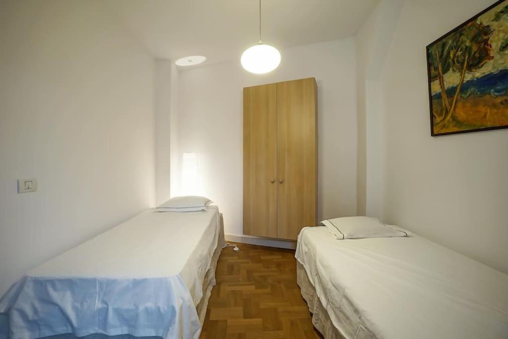 Central Apartment - Nido'S Area บูคาเรสต์ ภายนอก รูปภาพ